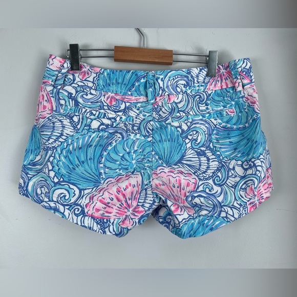 Lilly Pulitzer Blue Haven Raising Shell Walsh Shorts Size 2 - Picture 3 of 6